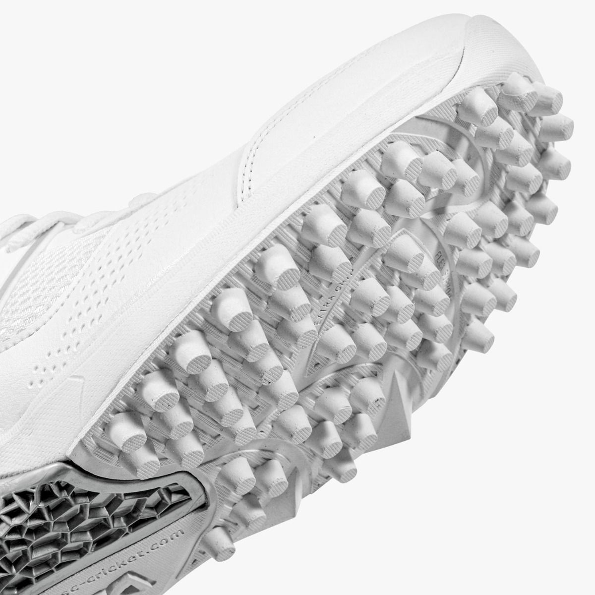 DSC Jaffa Neo Cricket Shoes