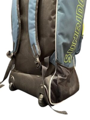 SS Mass Duffle Wheelie